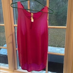 Lululemon Athletica Fuchsia Tank Top